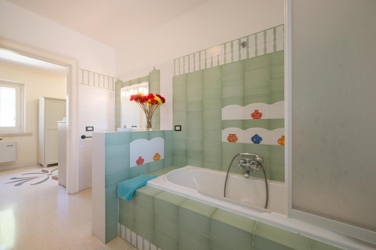 Parco Degli Aranci Bed & Breakfast *