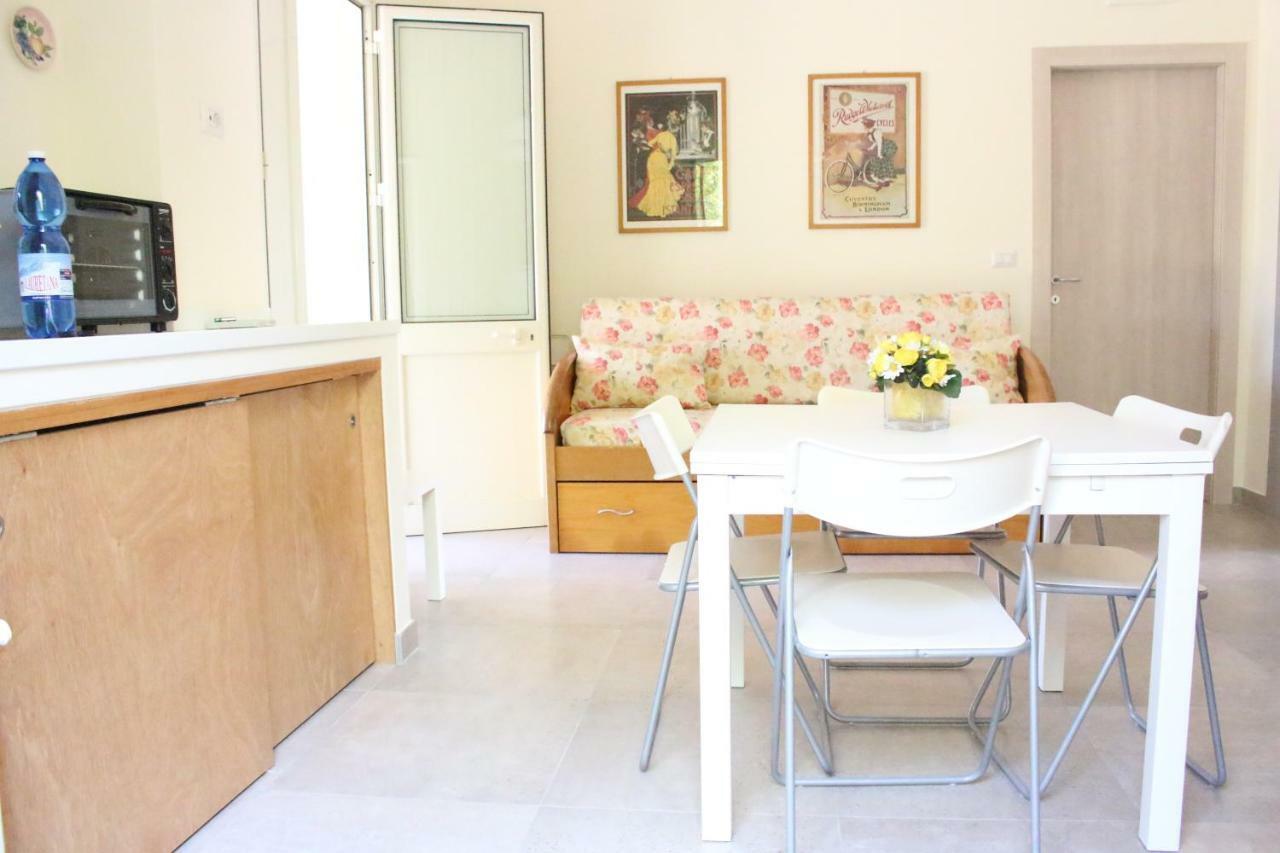 Bed & Breakfast Parco Degli Aranci Cutrofiano